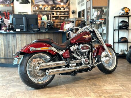 2023 Harley-Davidson Fat Boy, красный, 3300000 рублей, вид 4