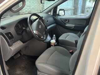 2018 Hyundai H-1 II Рестайлинг 2, белый, 3500000 рублей, вид 4