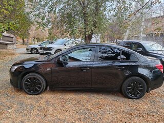 2012 Chevrolet Cruze I, чёрный, 750000 рублей, вид 2