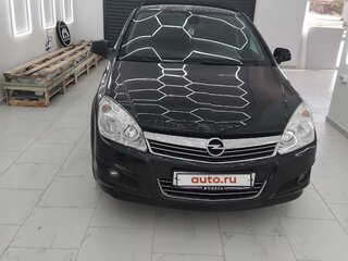 2013 Opel Astra H Рестайлинг, чёрный, 650000 рублей, вид 1