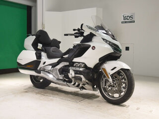 2021 Honda GL 1800 Gold Wing, белый, 2300000 рублей, вид 3