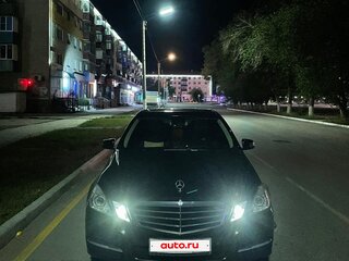2012 Mercedes-Benz E-Класс 200 7G-Tronic IV (W212, S212, C207), чёрный, 1550000 рублей, вид 3