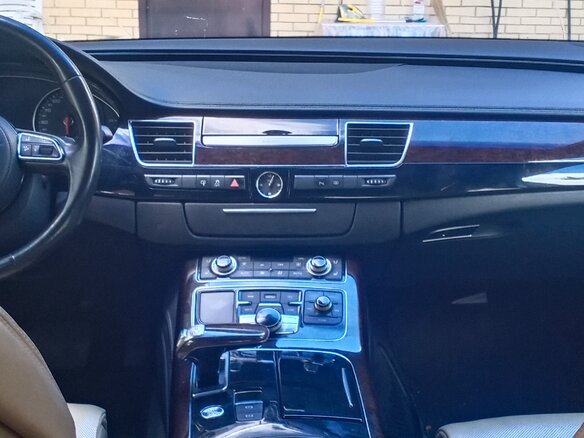 2012 Audi A8 Long III (D4), чёрный - вид 4