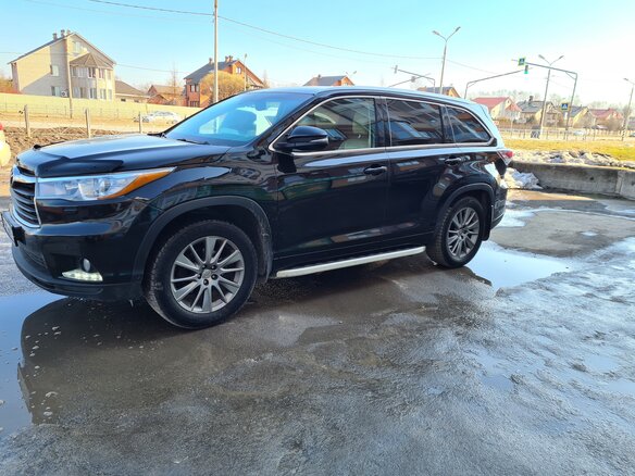 2014 Toyota Highlander III (XU50), чёрный - вид 11