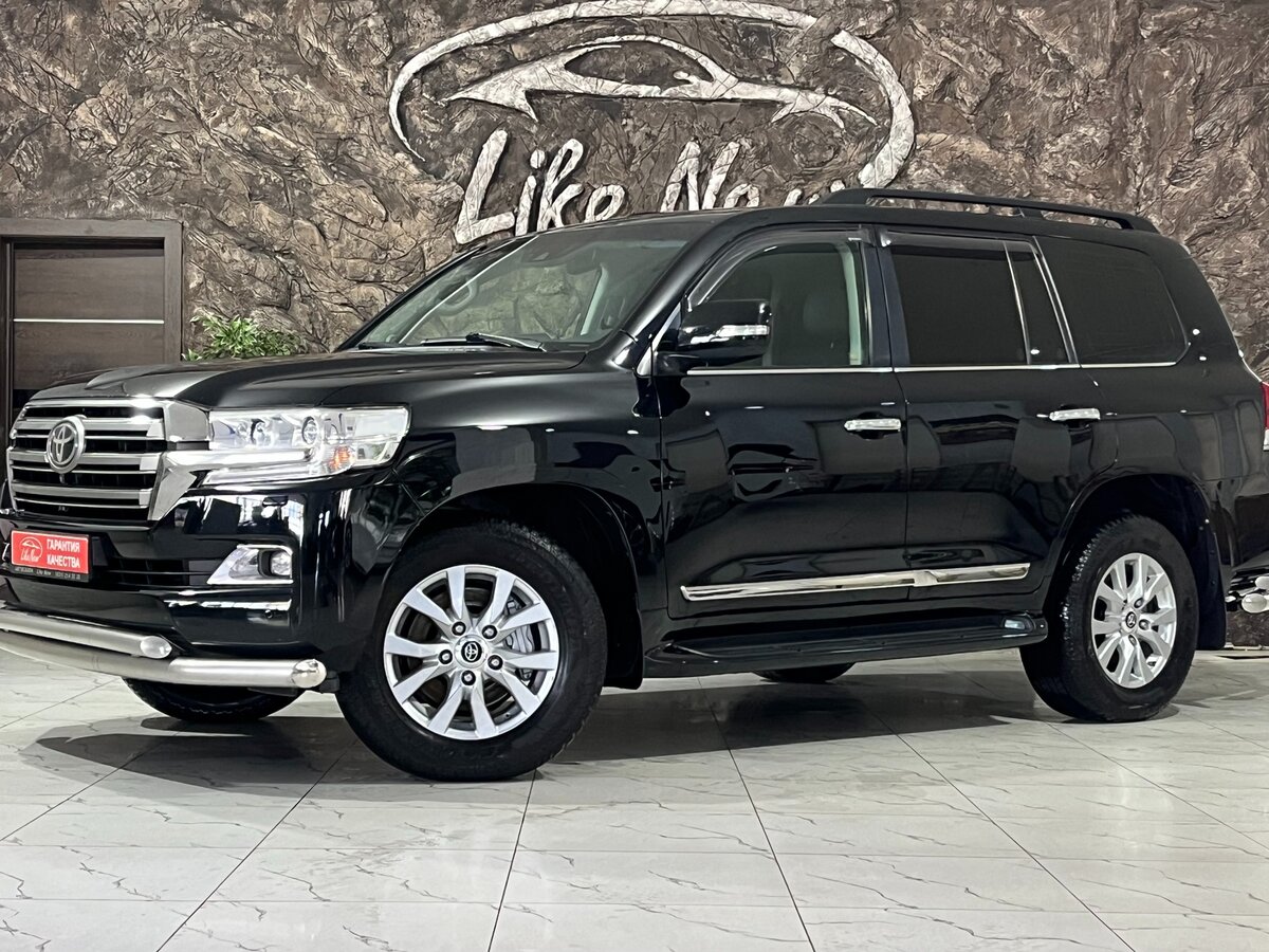 Открыть фотографии: Toyota Land Cruiser 200 Series Рестайлинг 2