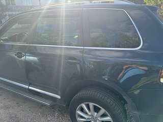 2007 Volkswagen Touareg I Рестайлинг, чёрный, 1000000 рублей, вид 5