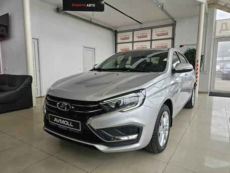 2024 Lada (ВАЗ) Vesta I Рестайлинг (NG), серебристый, 1739000 рублей, вид 2