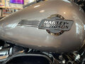 2023 Harley-Davidson Ultra Limited, коричневый, 3950000 рублей - вид 11