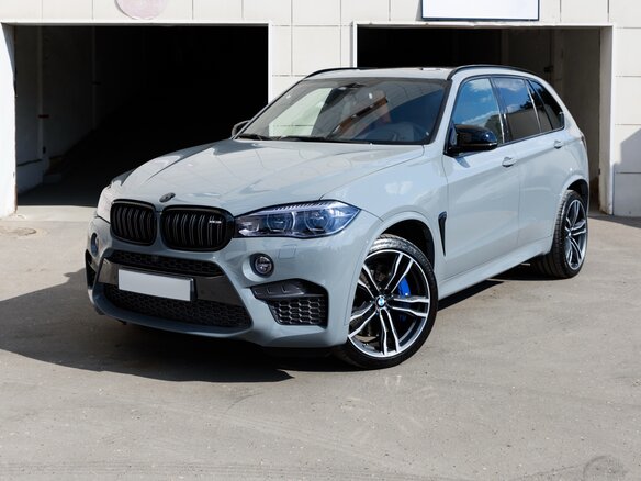 2018 BMW X5 M II (F85), серый, 6000000 рублей