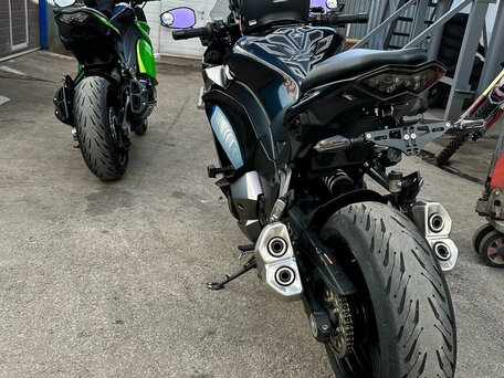 2017 Kawasaki Z 1000SX, чёрный, 990000 рублей, вид 2