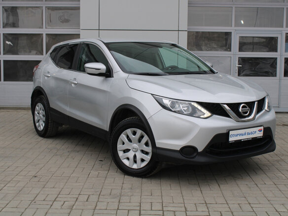 2017 Nissan Qashqai II, серебристый - вид 2
