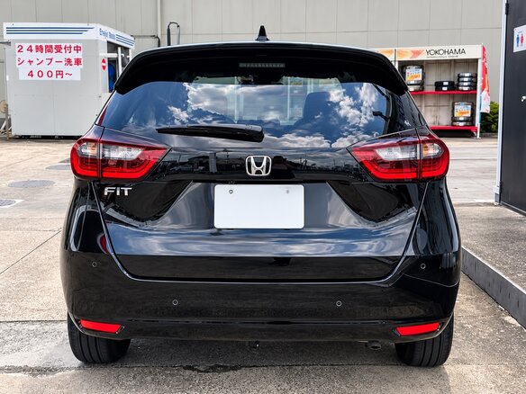 2022 Honda Fit IV, чёрный, 1070007 рублей - вид 4