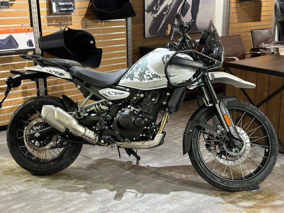 2025 Royal Enfield Himalayan, белый, 599000 рублей - вид 15
