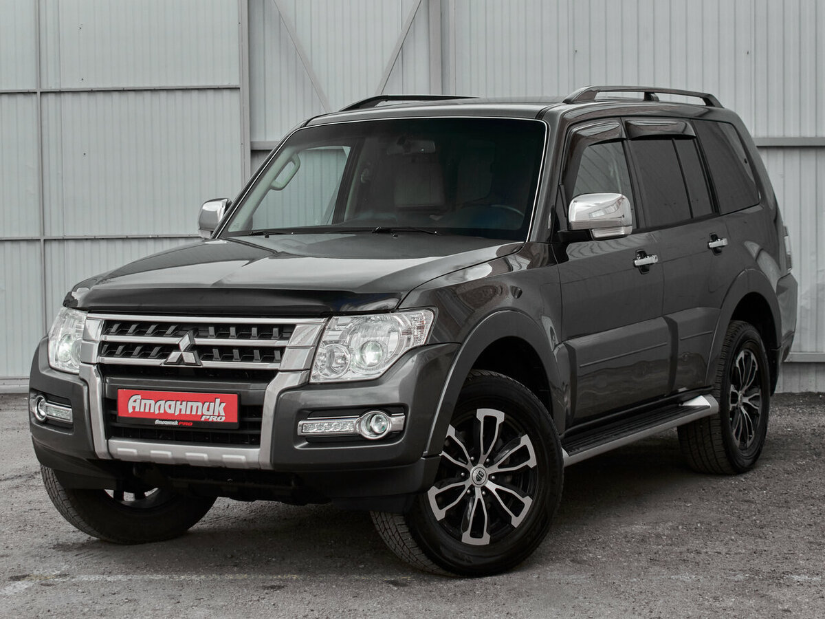 Открыть фотографии: Mitsubishi Pajero IV Рестайлинг 2