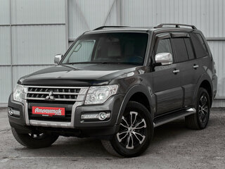 2017 Mitsubishi Pajero IV Рестайлинг 2, серый, 2695000 рублей, вид 1