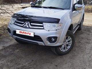 2013 Mitsubishi Pajero Sport II Рестайлинг, серебристый, 2500000 рублей, вид 1