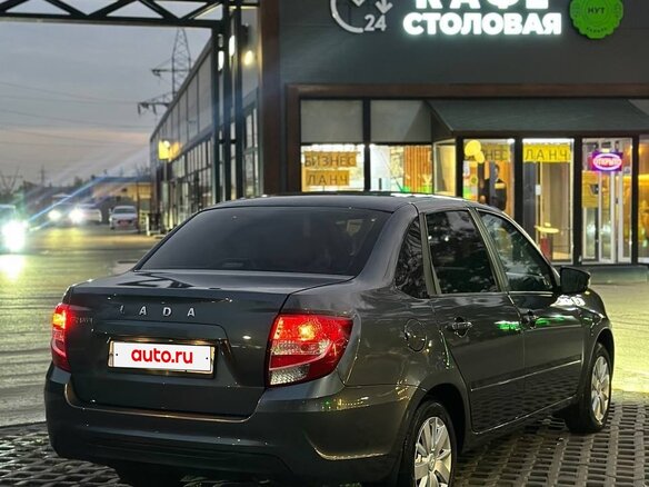 2024 Lada (ВАЗ) Granta Sportline I Рестайлинг, серый, 799000 рублей - вид 4