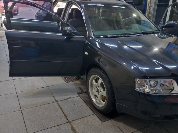2004 Audi A6 II (C5) Рестайлинг, чёрный, 599000 рублей - вид 5