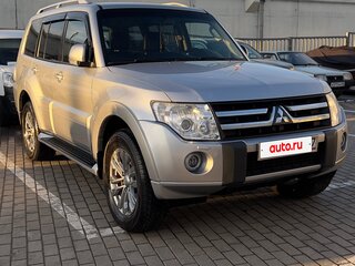 2011 Mitsubishi Pajero IV, серебристый, 2250000 рублей, вид 1