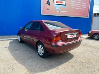 2003 Ford Focus I Рестайлинг, красный, 147000 рублей, вид 2