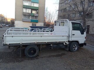 1996 Toyota Toyoace, белый, 950000 рублей, вид 2