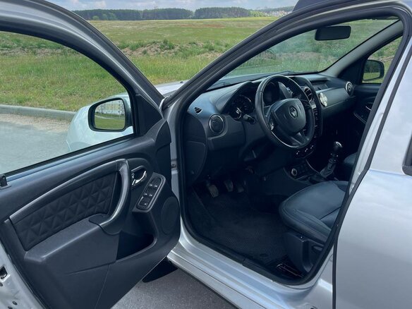 2016 Renault Duster I Рестайлинг, серебристый, 1100000 рублей - вид 12