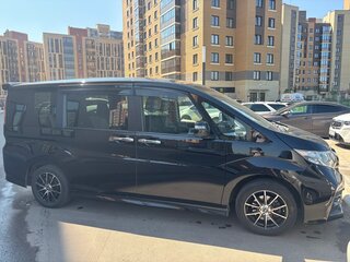 2016 Honda Stepwgn Spada V, чёрный, 2050000 рублей, вид 2