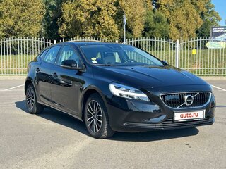 2019 Volvo V40 II Рестайлинг, чёрный, 2195136 рублей, вид 4