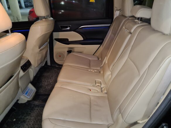 2014 Toyota Highlander III (XU50), чёрный - вид 29