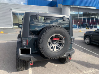 2012 Jeep Wrangler III (JK), зелёный, 4000000 рублей, вид 4