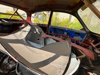 1980 Saab 96, красный, 600000 рублей, вид 4