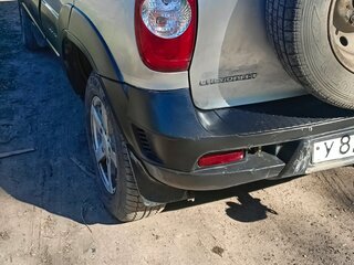 2012 Chevrolet Niva I Рестайлинг, серебристый, 320000 рублей, вид 5
