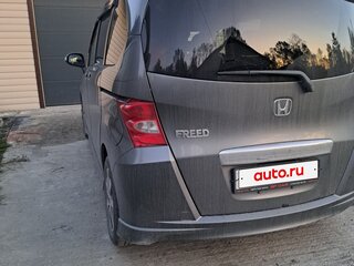 2009 Honda Freed I, серый, 990000 рублей, вид 2