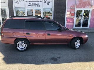 1998 Opel Astra F, красный, 350000 рублей, вид 2