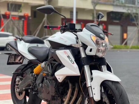 2018 Benelli BJ600GS, белый, 385000 рублей, вид 5