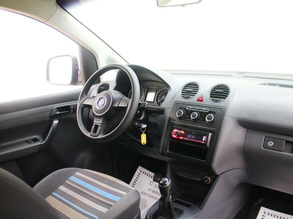 2012 Volkswagen Caddy III Рестайлинг, коричневый - вид 4