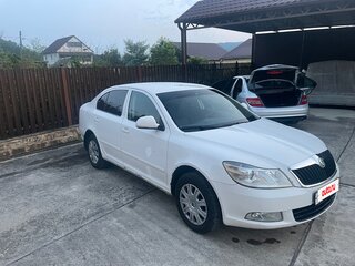 2012 Skoda Octavia II (A5) Рестайлинг, белый, 500000 рублей, вид 4