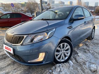 2014 Kia Rio 5-speed III, голубой, 722000 рублей, вид 3