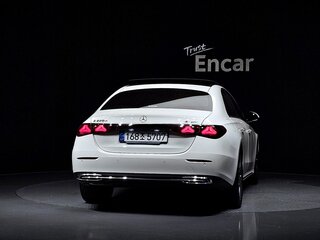 2024 Mercedes-Benz E-Класс 220 d VI (W214, S214), белый, 6840000 рублей, вид 4