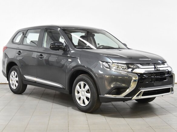 2020 Mitsubishi Outlander III Рестайлинг 3, серый