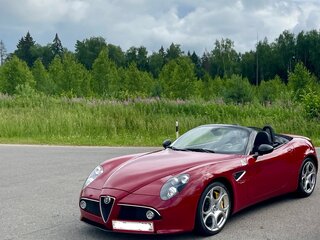 2010 Alfa Romeo 8C Competizione, красный, 29500000 рублей, вид 2