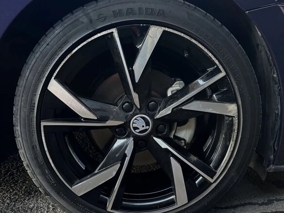 2023 Skoda Octavia IV (A8), синий, 2210000 рублей - вид 13