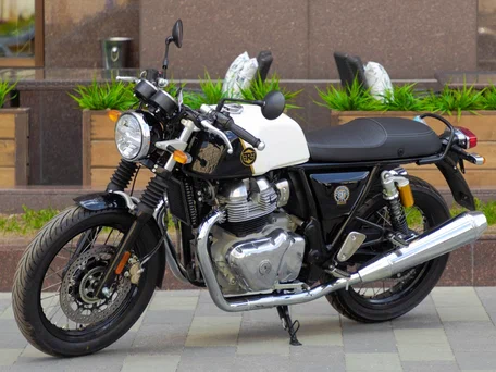 2024 Royal Enfield Continental GT, чёрный, 667000 рублей, вид 1