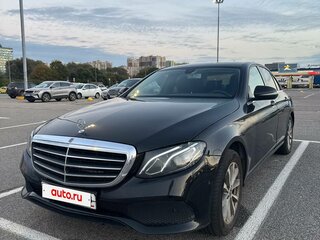 2019 Mercedes-Benz E-Класс 200 V (W213, S213, C238), чёрный, 1570000 рублей, вид 1