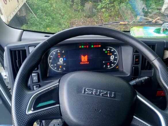 2024 Isuzu Elf (N-series), белый, 3150000 рублей - вид 12