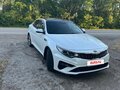 2018 Kia Optima IV Рестайлинг, белый, 2270000 рублей - вид 1