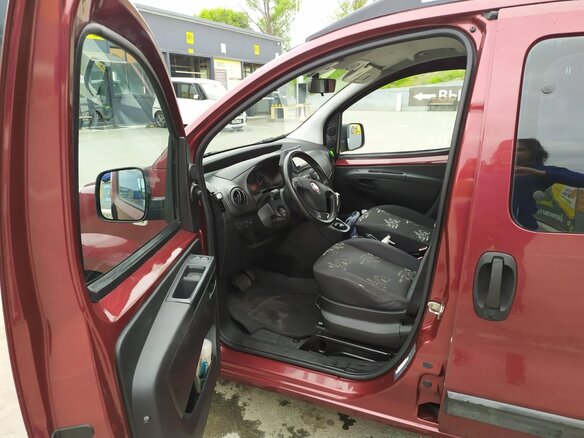 2011 Fiat Qubo I, красный, 790000 рублей - вид 5