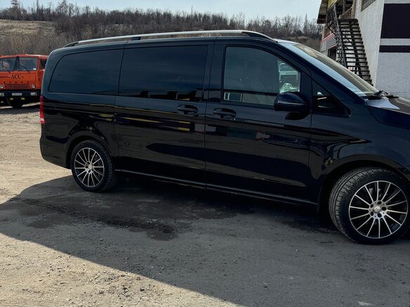 2017 Mercedes-Benz V-Класс Long 220 d длинный III (W447), чёрный, 6150000 рублей - вид 1