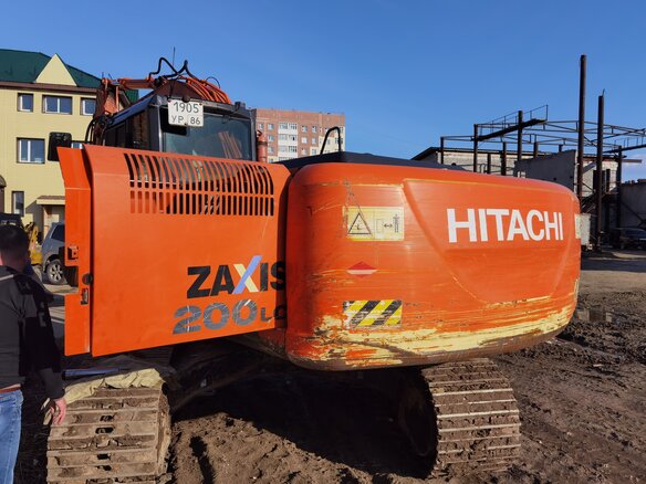 2012 Hitachi ZX200, оранжевый, 4500000 рублей - вид 8