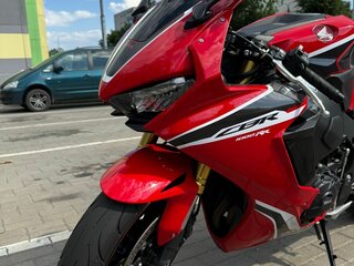 2018 Honda CBR 1000 RR/RA Fireblade, красный, 1100000 рублей, вид 2